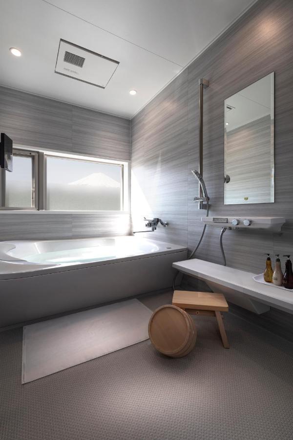 Yukari No Mori Hotel Fujikawaguchiko Ngoại thất bức ảnh